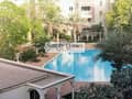 2 One Bed | Pool View | Vacant