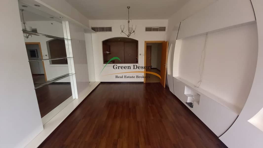 Higher Floor 1 Bedroom Axis 1 Wooden Floor