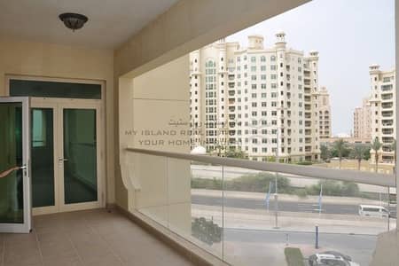 3 Bedroom Flat for Sale in Palm Jumeirah, Dubai - Sea View  - 3 bedroom Apt on Beach Side
