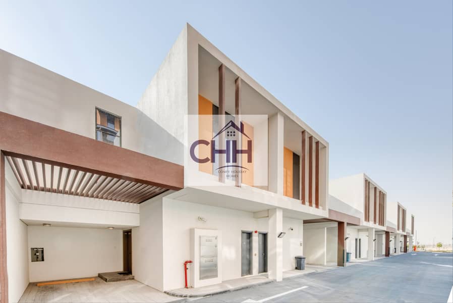 38 Very Elegance and New Townhouse in The Pulse close to Expo Dubai