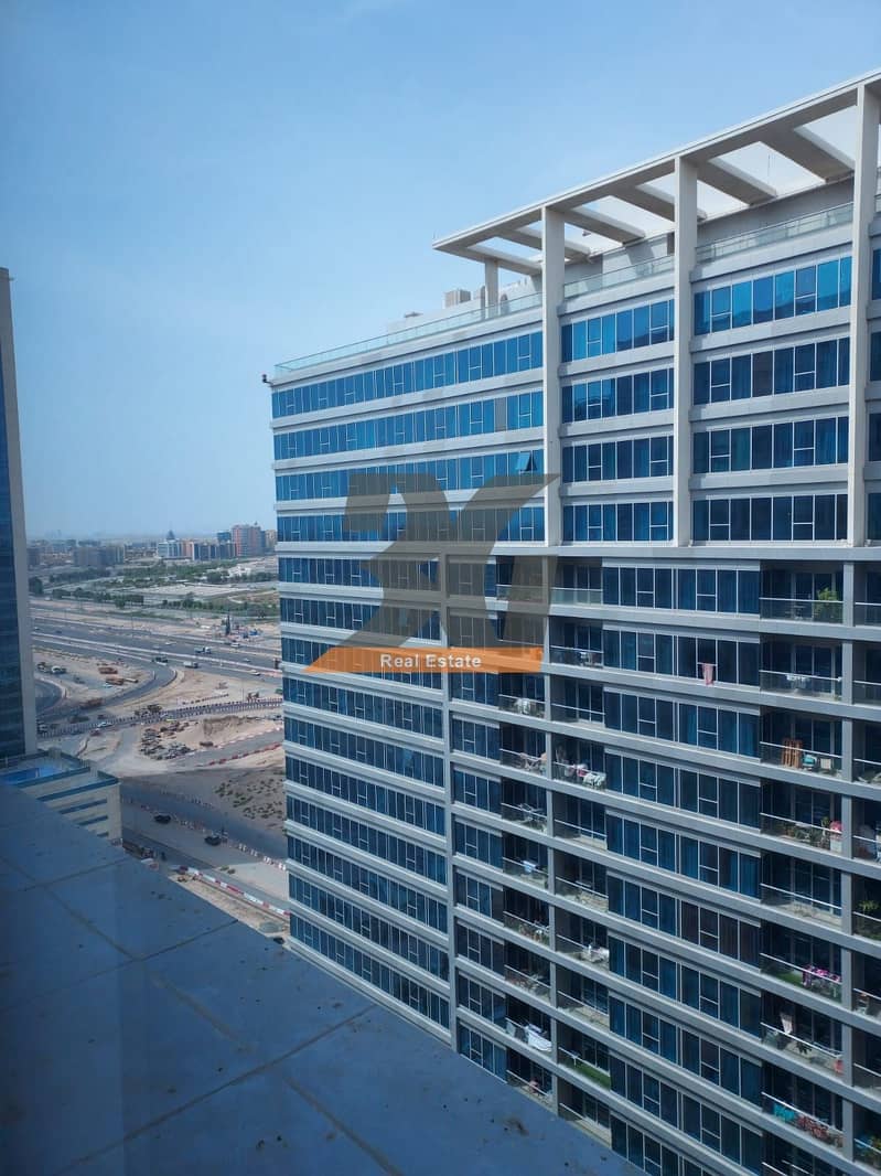 شقة في برج سكاي كورتس D،أبراج سكاي كورتس،مجمع دبي ريزيدنس 1 غرفة 25000 درهم - 5276234