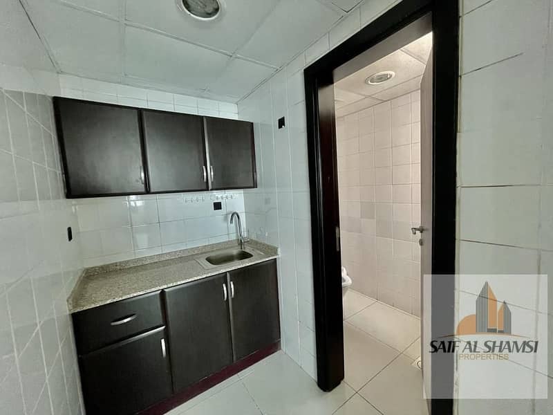 12 Chiller Free | No Commission | 1 Month Free | Private Toilet + Pantry