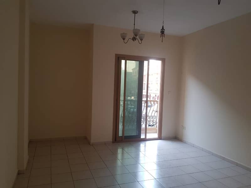 Ready To Move Studio For Rent In Spain Cluster