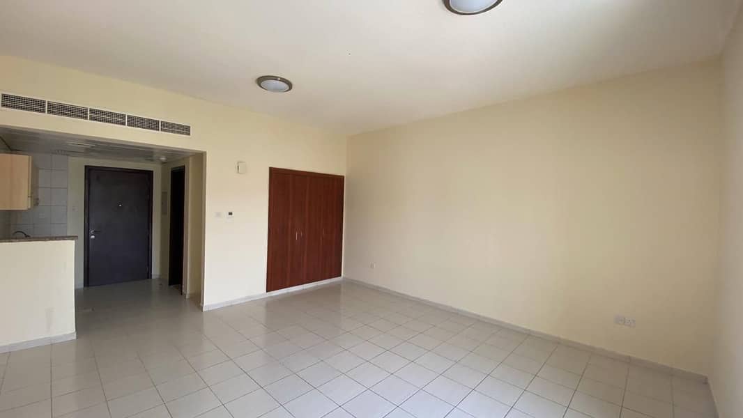 Studio Apartment With Hanging Balcony - 9% ROI - Ready Title Deed