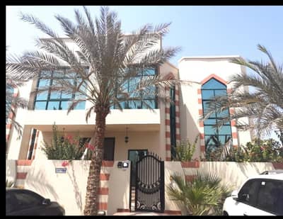4 Bedroom Villa for Rent in Jumeirah, Dubai - Umm Suqeem  I 4 BRs + maid I villa