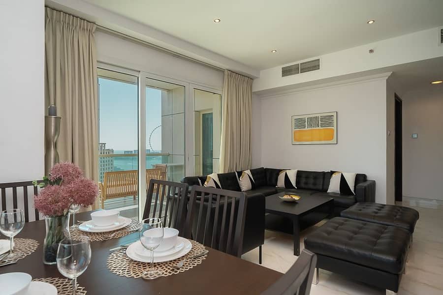 Spacious 2BR apt with Sea View and Dubai Eye in Royal Oceanic