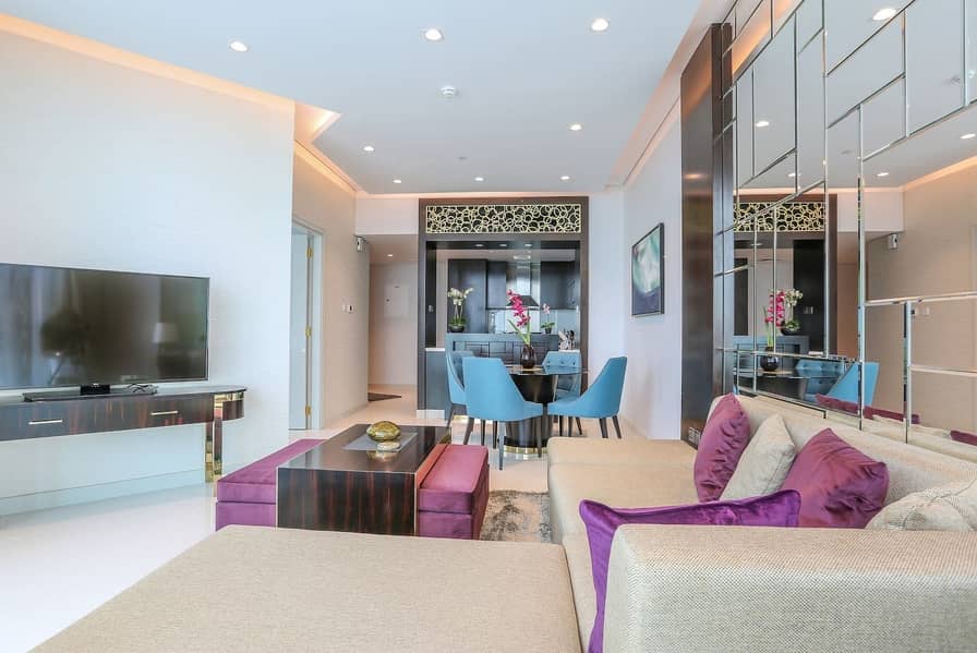 Spacious Apartment across Dubai Mall Spacious Apartment across Dubai Mall