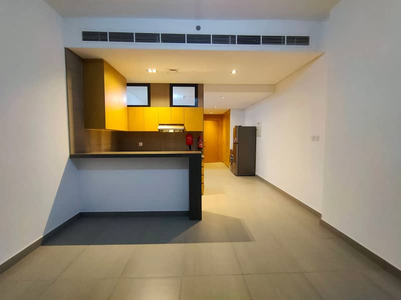 Brand New | Luxurious | Walking Community | Residential Studio | Available for Rent