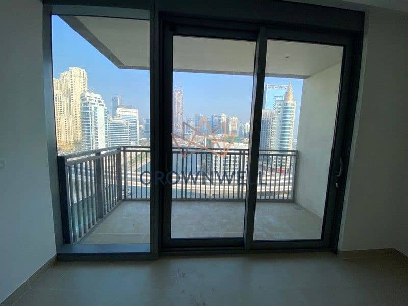 Luxurious |Newly Handed -over |Water View |Balcony