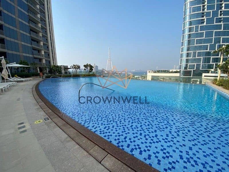 17 Luxurious |Newly Handed -over |Water View |Balcony