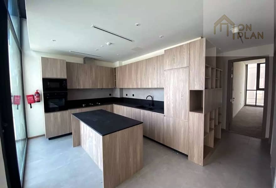 10 Penthouse | Ready | Luxurious Amenities | Jumeirah Village Circle