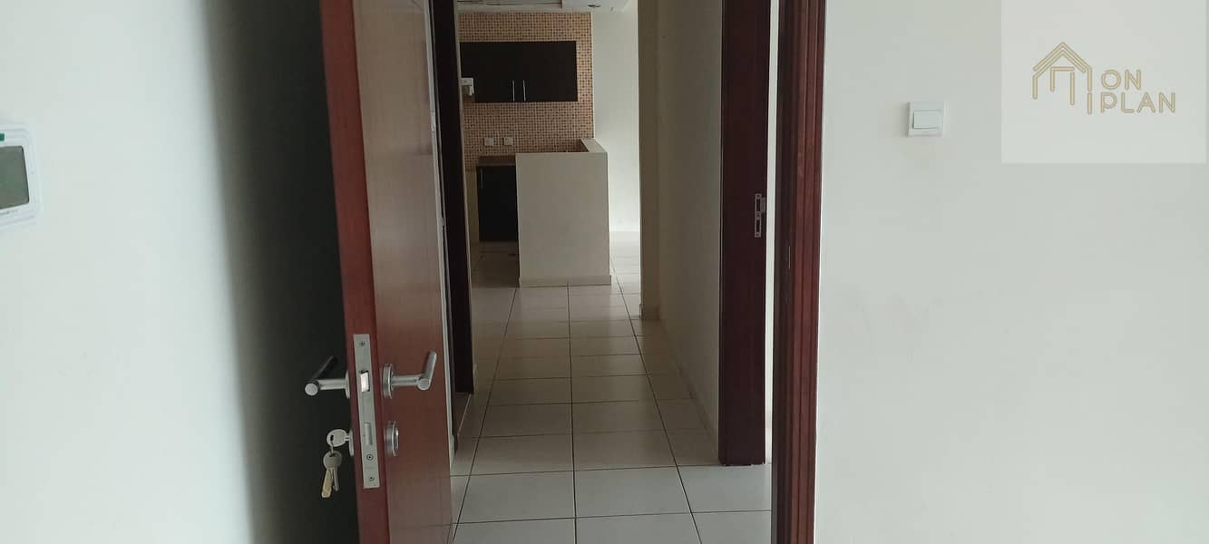 4 APARTMENT FOR RENT IN ROYAL RESIDENCE 1