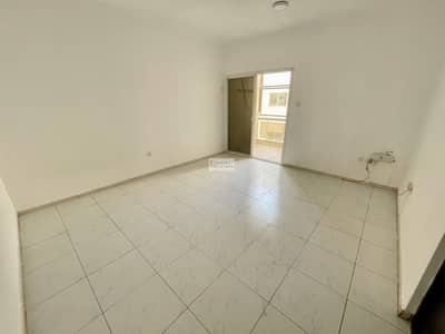 شقة 2 غرفة نوم للايجار في القصيص، دبي - شقة في بناية المدائن 2 القصيص 2 القصيص السكنية القصيص 2 غرف 34000 درهم - 5094696