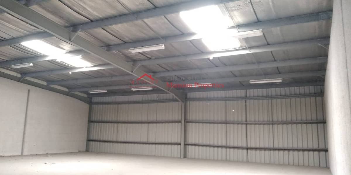 Tax Free warehouse in Ras Al Khor (5300 Sqft).