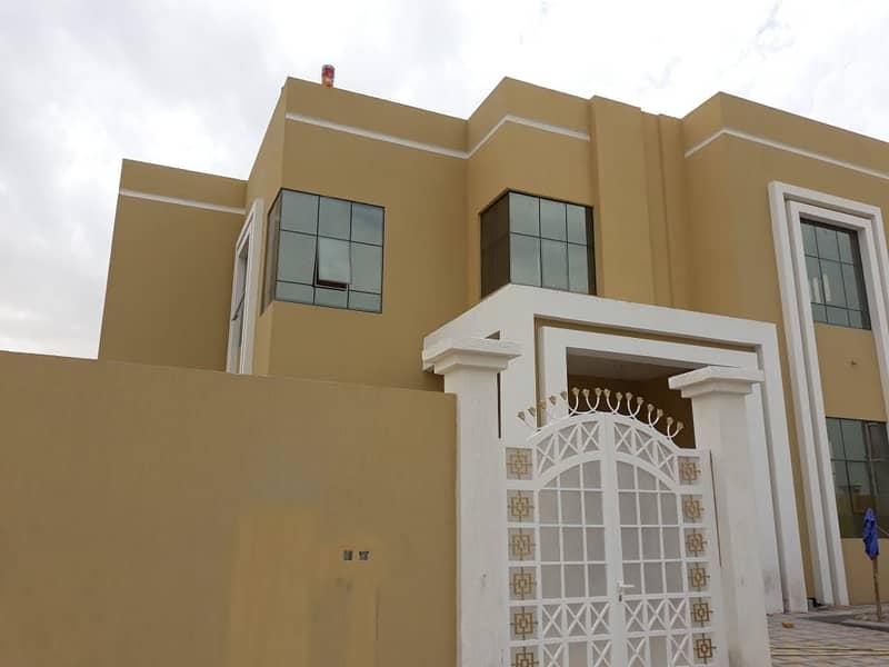 Brand new 5 Bedroom villa with high end finishing