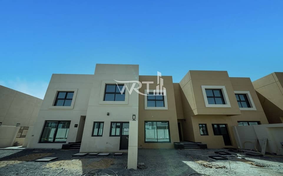 2 Luxury 4BR villa| 5 years free service charge| Zero commission