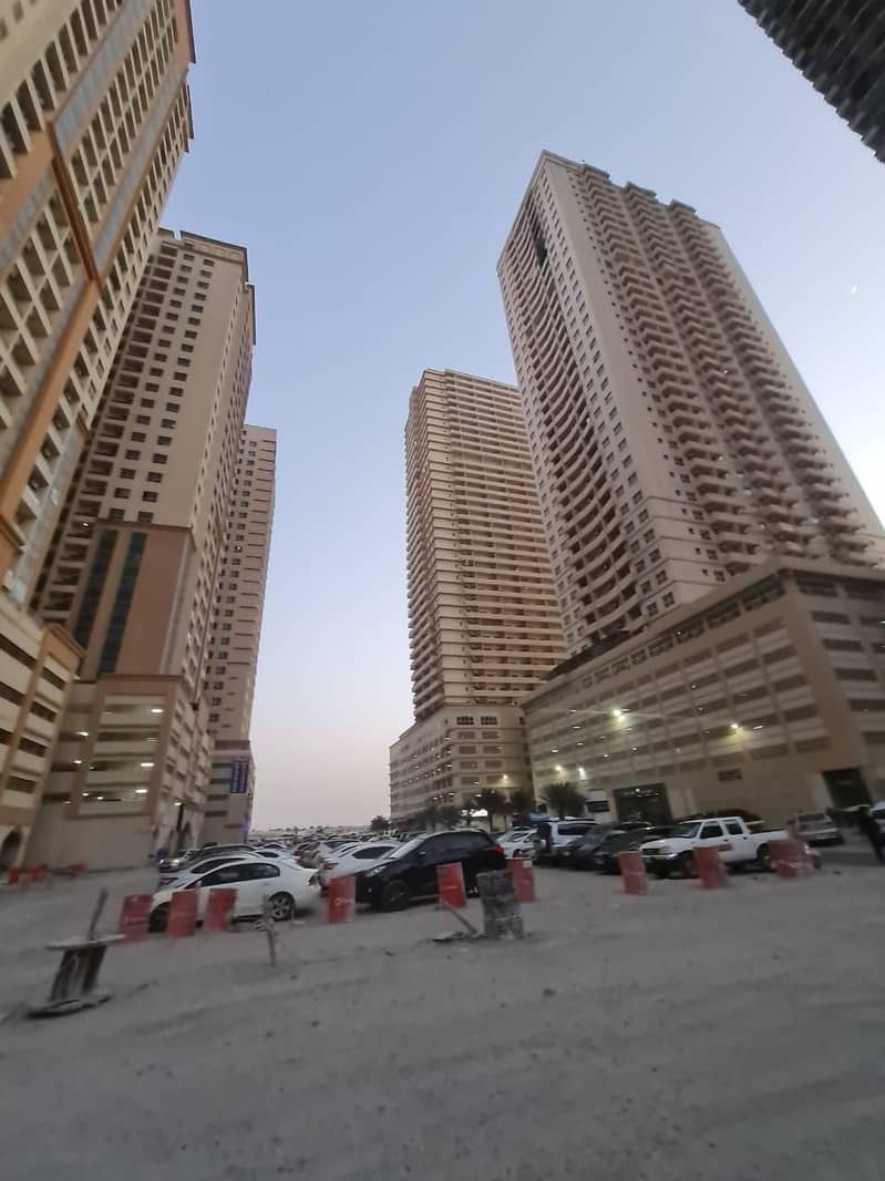 شقة في برج لافندر مدينة الإمارات‬ 1 غرف 17000 درهم - 5492080