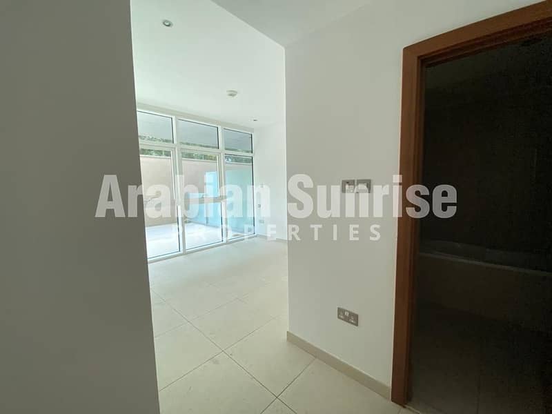 9 VACANT Apt with Spacious terrace + Full Facilities