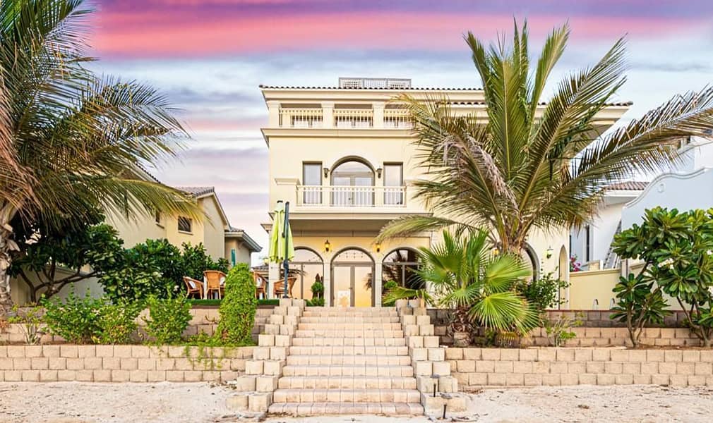 Grand Palm Villa | Triple Story | Direct Atlantis View