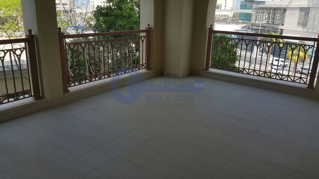 22 Beautiful 2 Bedroom Apt in Marina Residences 2