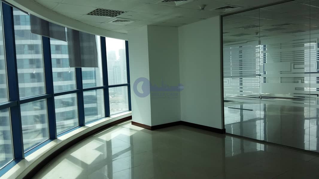 17 Glass Partitioned | Office Space For Rent In X3