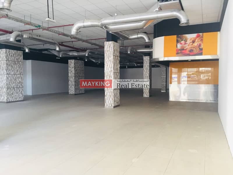 Grab this Fitted and Spacious Retail Shop  for Rent in Clover Bay