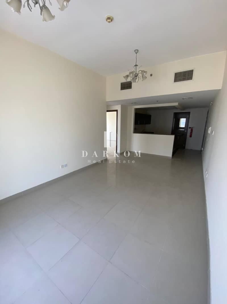 9 VACANT | 2 Bedrooms For Sale in Dana Tower - JVC
