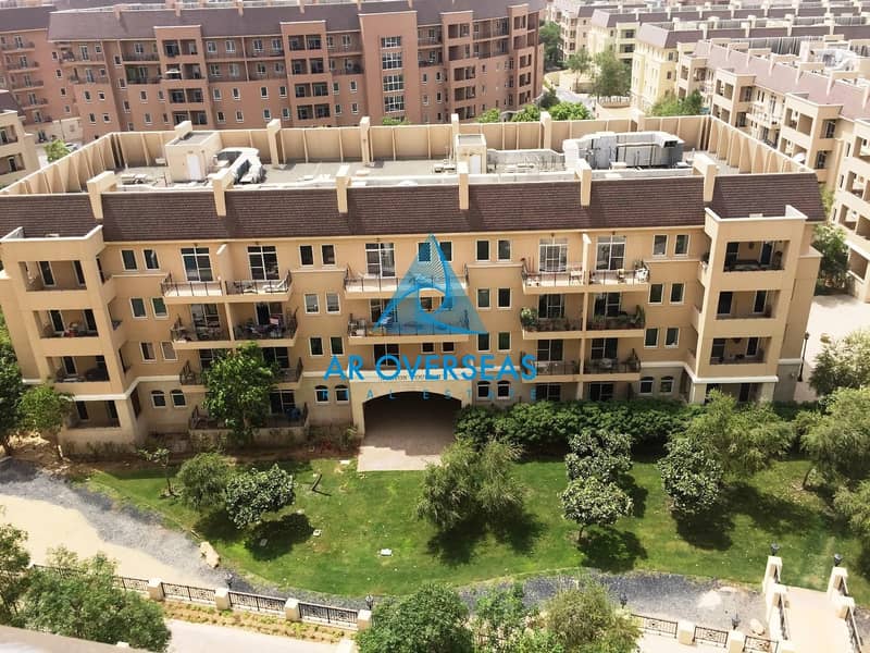 High Floor | Garden Facing | large 3BHK With Maid\'s Room | Superb  Layout