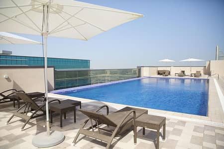 شقة 1 غرفة نوم للايجار في شارع الشيخ زايد، دبي - شقة في برج دجى شارع الشيخ زايد 1 غرف 68000 درهم - 4491686