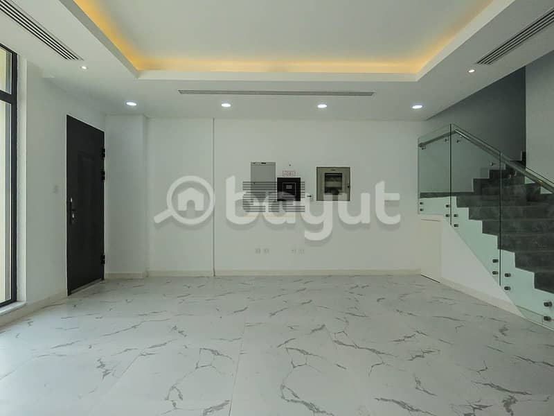 5 2% DLD Waiver Brand New Villa in JVC with Elevator
