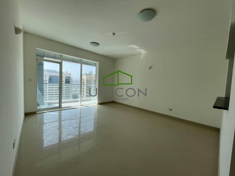 Large 1BHK+ Balcony | High Floor | W/ Pool & Gym