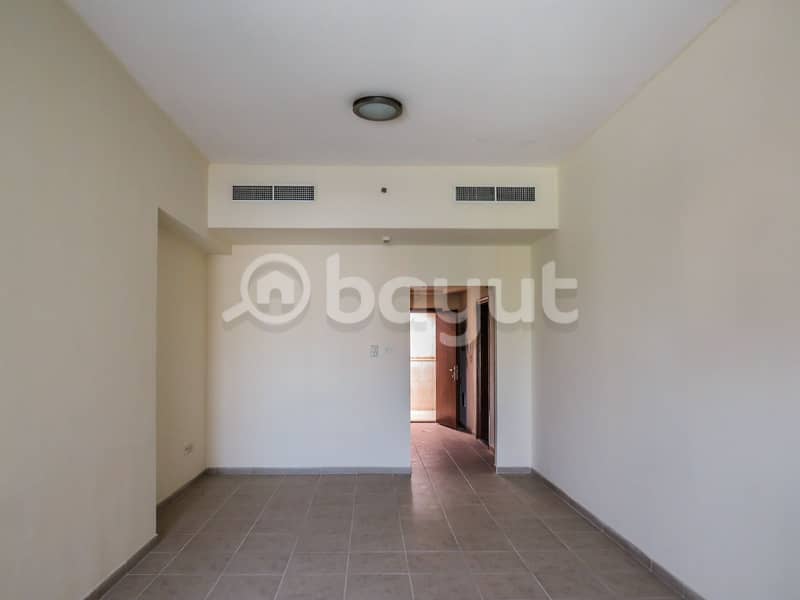 Barsha Heights-Tecom/ FAMILY BUILDING/ NO  COMMISSION/2 MONTHS FREE