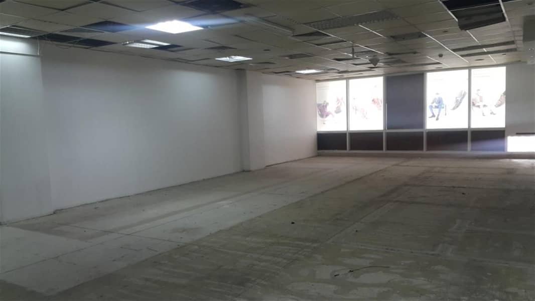 2 Retails Spaces along roadside of Baniyas Road