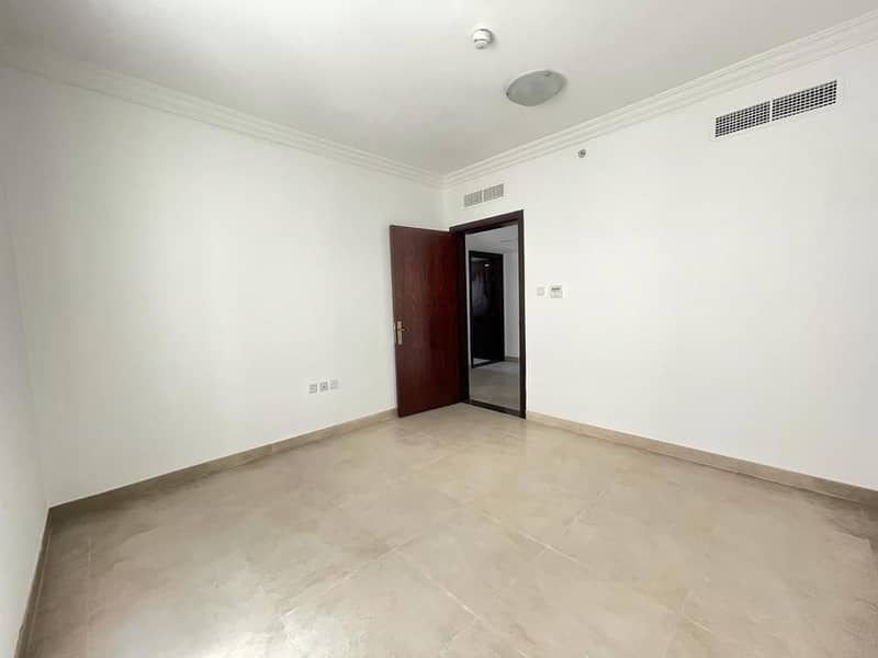 Квартира в Мувайле, 2 cпальни, 37000 AED - 5387062