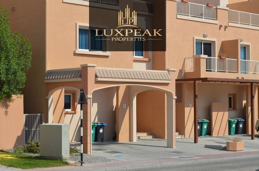 Al Reef 5 BR Mediterranean  |Single Row| private Pool.