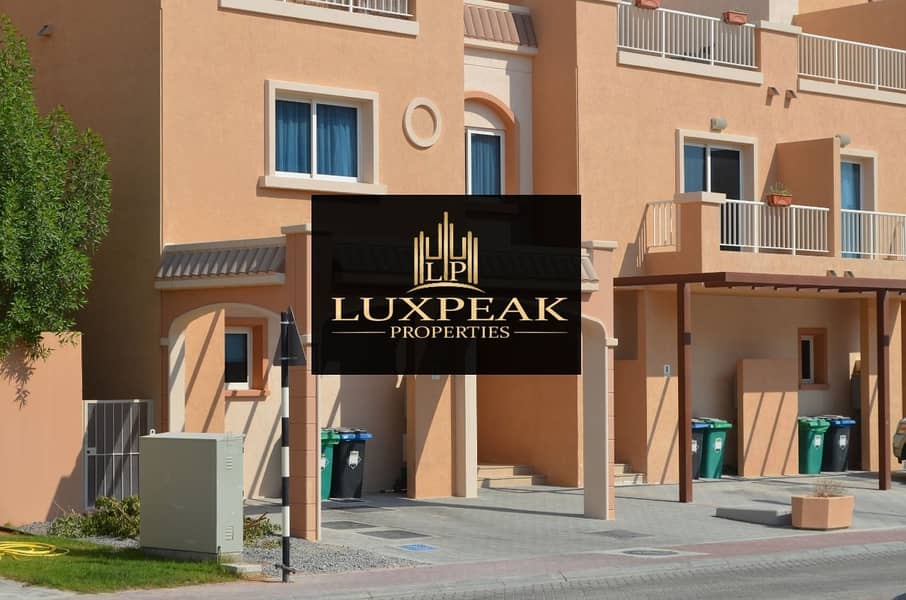 Upgraded 3 bed Villa in Al Reef Desert with Maid Room