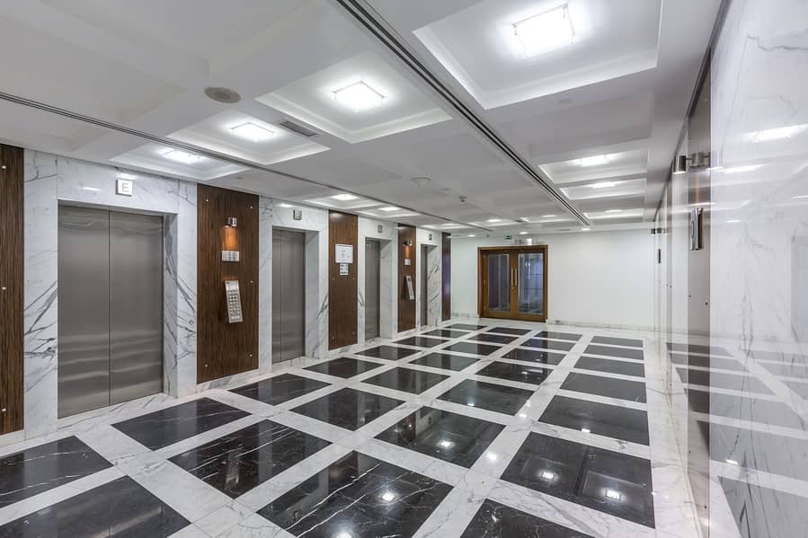7 Fitted Office available for Lease at DIFC