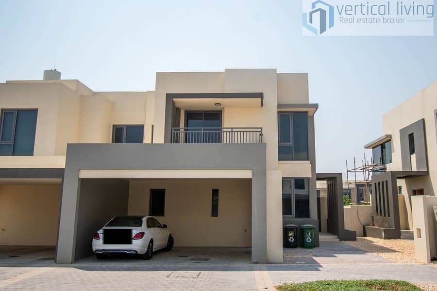 Great Deal 5BR VILLA| FOR SALE| MAPLE 1