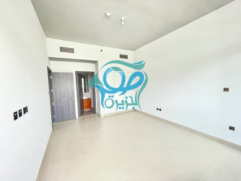 位于汽车城，上城汽车城，OIA住宅综合体 3 卧室的公寓 122000 AED - 5225733