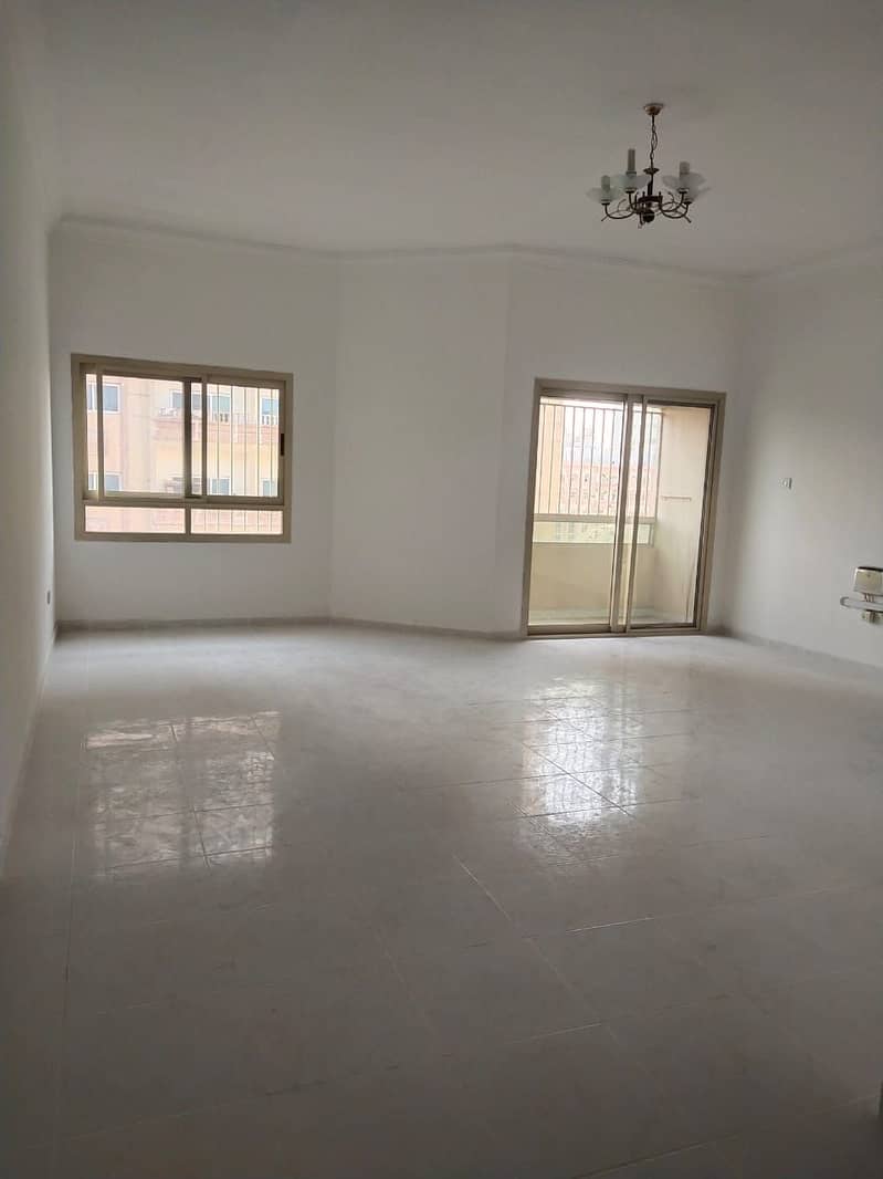 Super Hot 3 bhk Big size in 33k is available for rent in al nuaimiya.