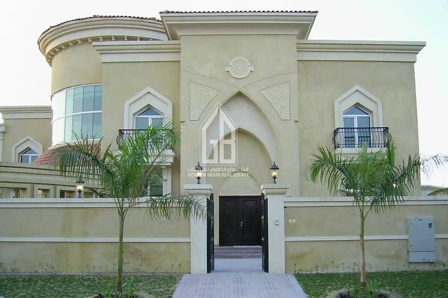 Luxurious | 5 bedroom  villa for sale in Al Manara