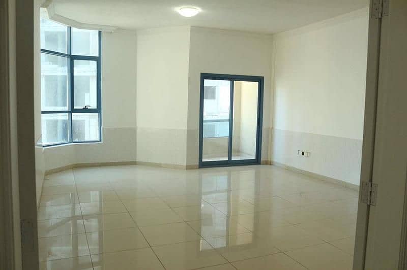 2 BHK FOR SALE IN AL KHOR TOWER