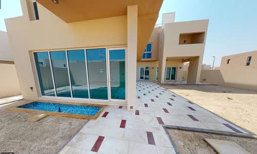 4 Bedroom Villa for Rent in Dubai Waterfront, Dubai - Entrance