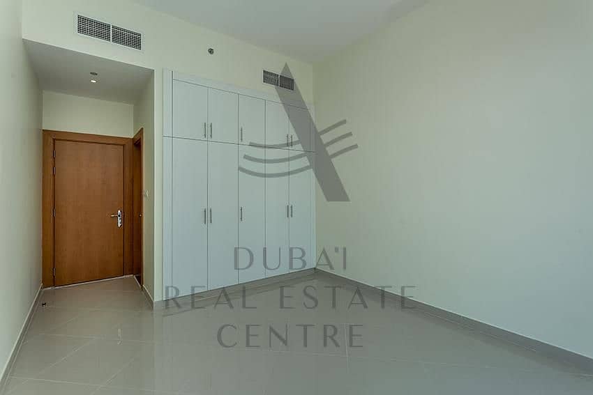 6 Large 2BHK | No commission | 1 month rent free | Dubai Skyline View