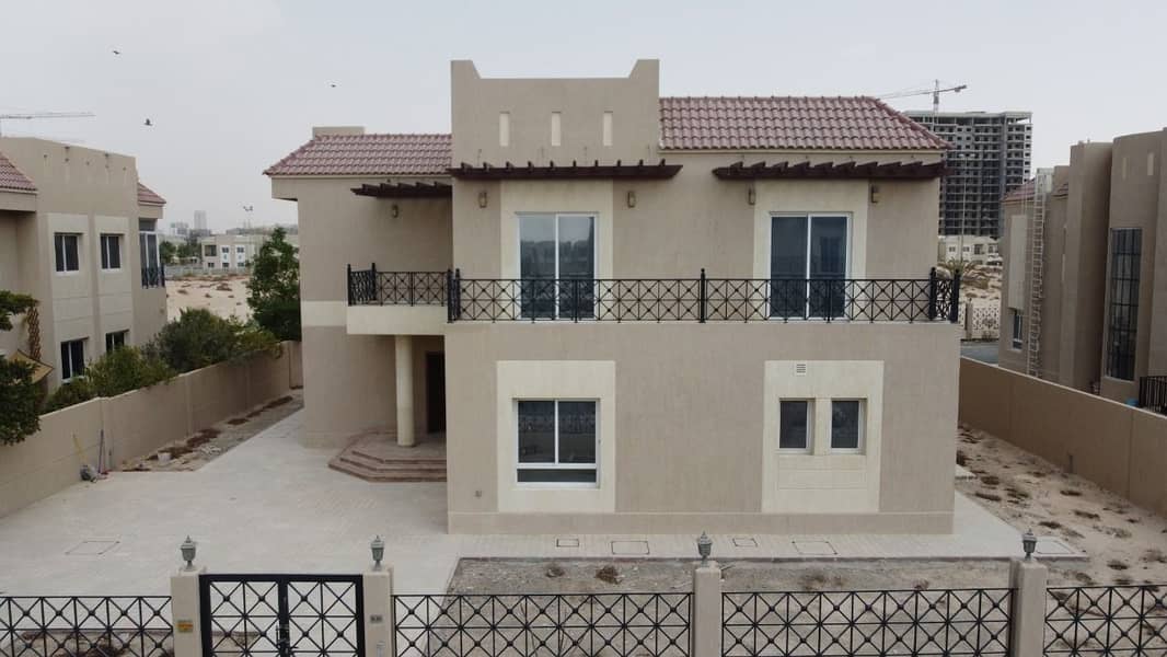 Stunning Brand New Large 6 Bed  + Maids Villa in Living Legends for Rent