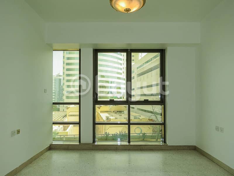 30 Huge 3 BHK in Iconic Creek Tower direct from Landlord at No Commission