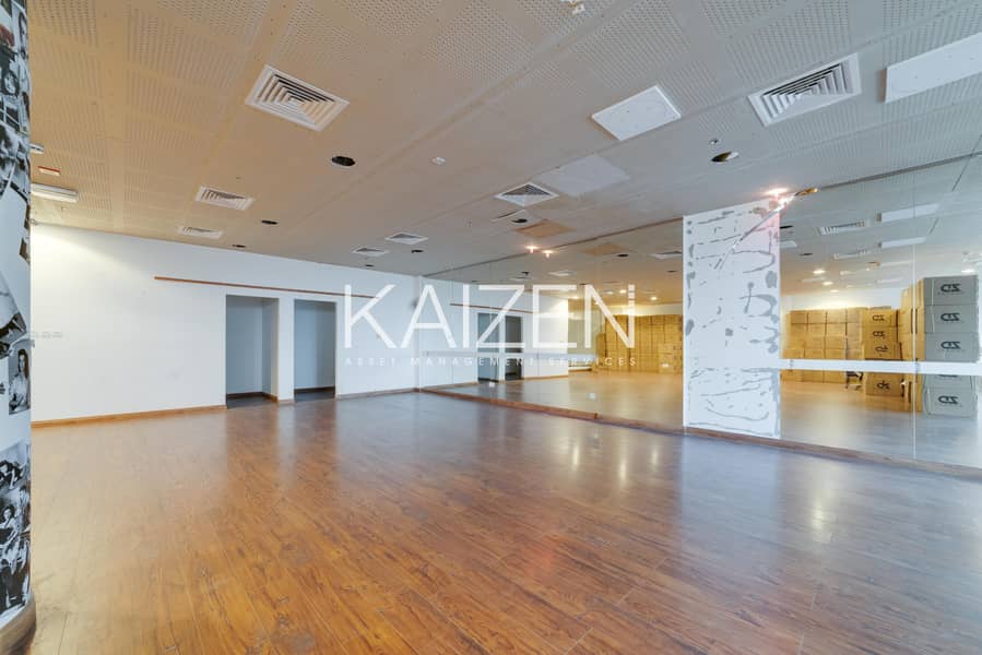 Modern | Fitted Office | Well-Maintained I Great View