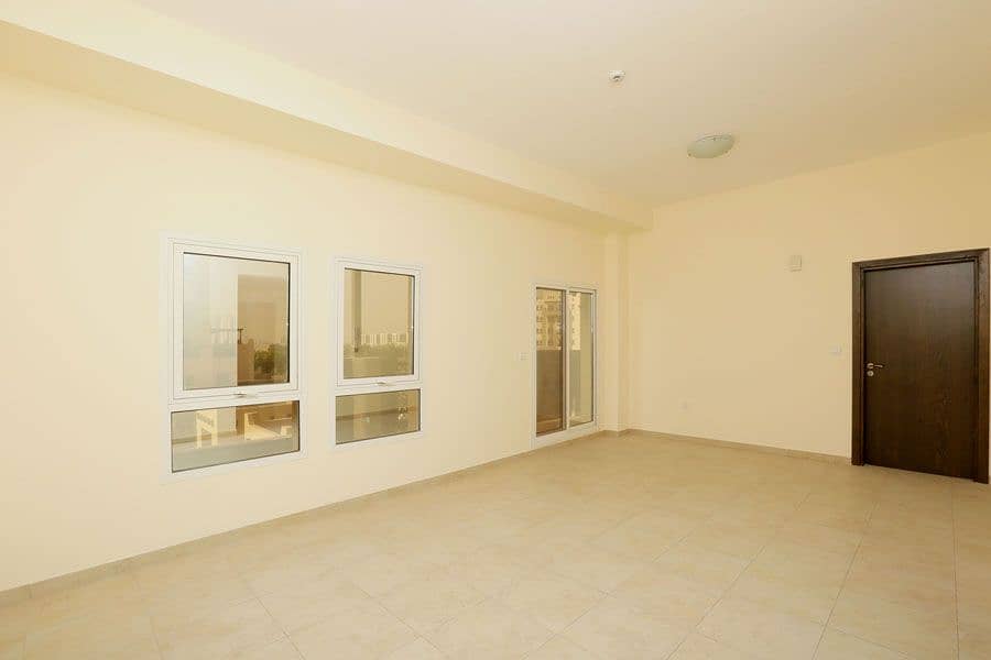 Vacant Al Thamam 43 Large 1br with terrace