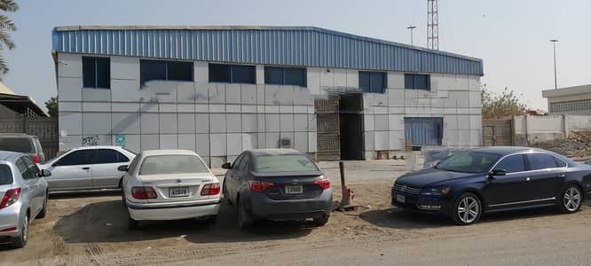 Warehouse for Rent in Industrial Area, Sharjah - 250 Kw Power 26000 Sqft Warehouse(Factory) Office 6 Room In Industrial Area 5 Sharjah