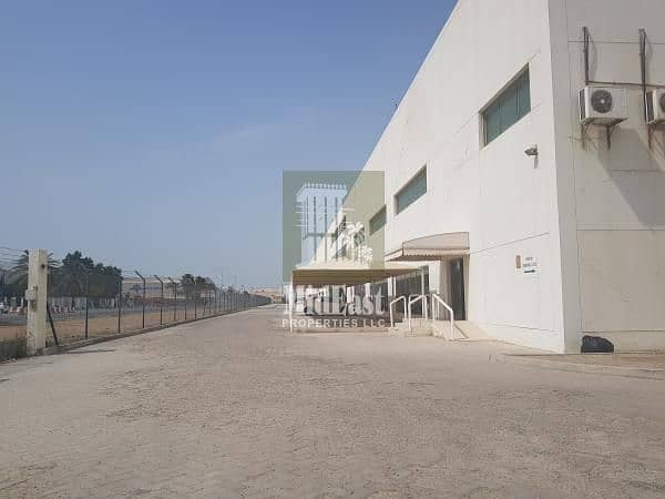 10 Large storage warehouse in JAFZA for rent